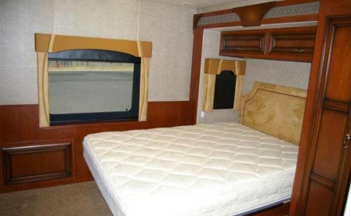 2013 Newmar Canyon Star 3911