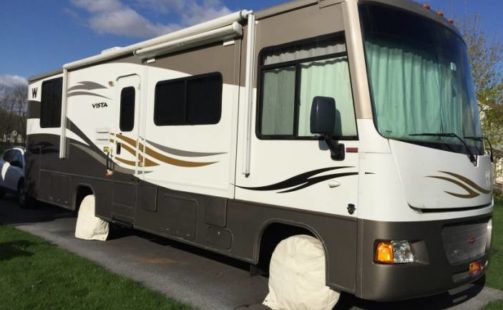 2011 Winnebago Vista 30W