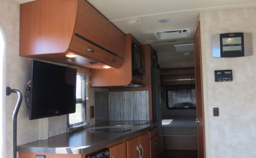 2012 Itasca Navion IQ 24G