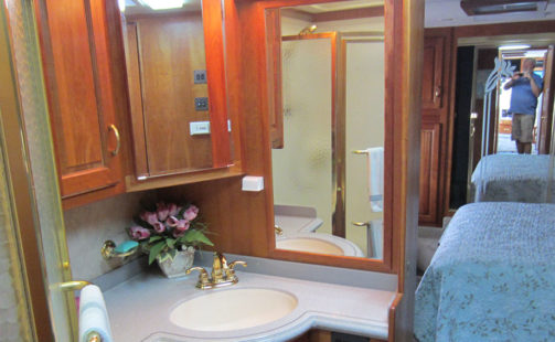 2005 Holiday Rambler Imperial 42PBQ
