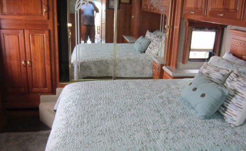 2005 Holiday Rambler Imperial 42PBQ