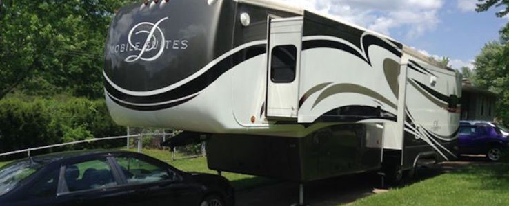 2014 DRV Mobile Suites 36RSSB3