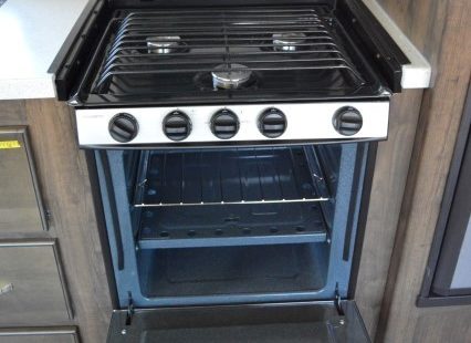 2018 Dutchmen Astoria 3013BHF