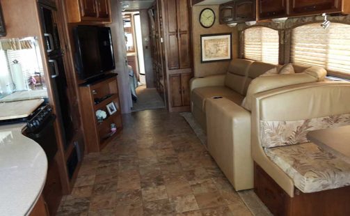2013 Coachmen Mirada 35DL