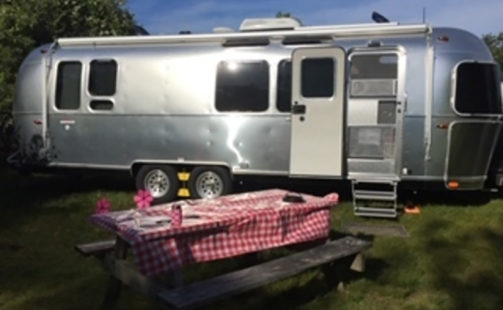 2017 Airstream International Serenity 28