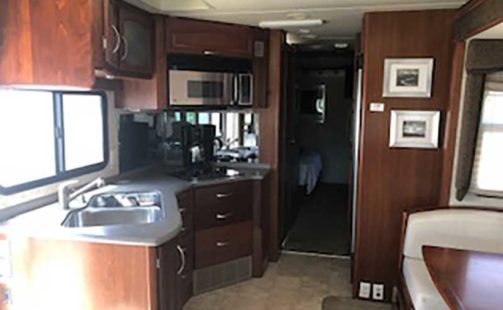 2004 Fleetwood Pace Arrow 37A