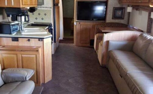 2011 Winnebago Sightseer 36V