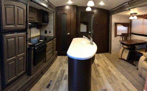 2016 Winnebago Ultralite 27RBDS