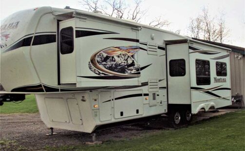 2011 Keystone Montana 3150RL